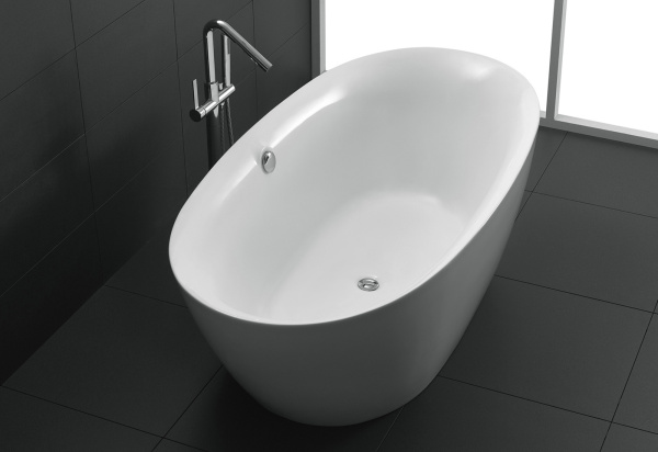 Акриловая ванна BelBagno BB68-1800